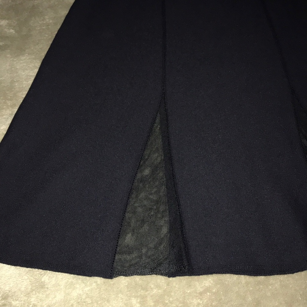 St. John Evening size 10 black sequined skirt - Picture 3 of 8